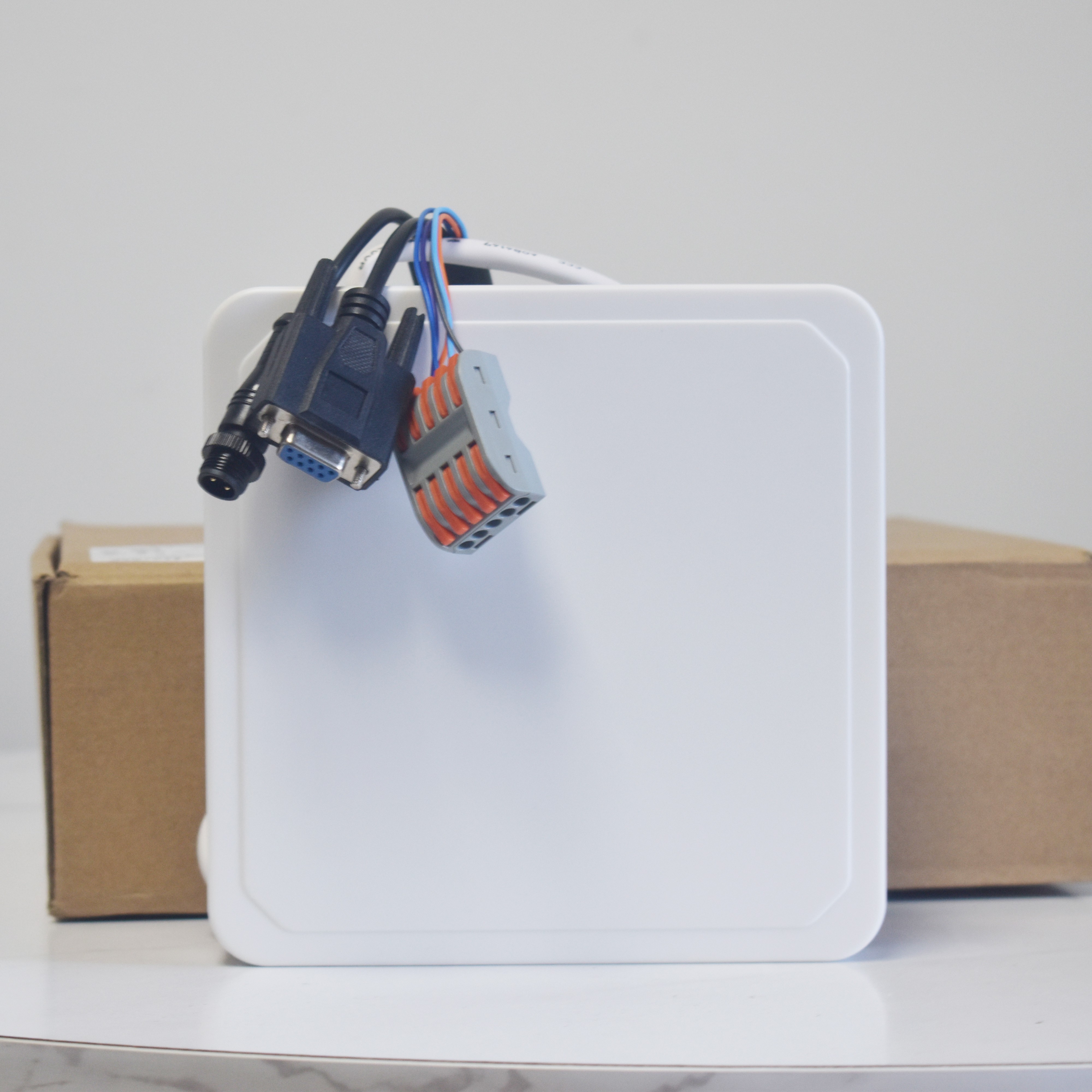 超高頻讀寫(xiě)器