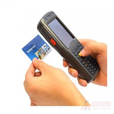 如何讓RFID讀寫器的識別率達(dá)到100%？